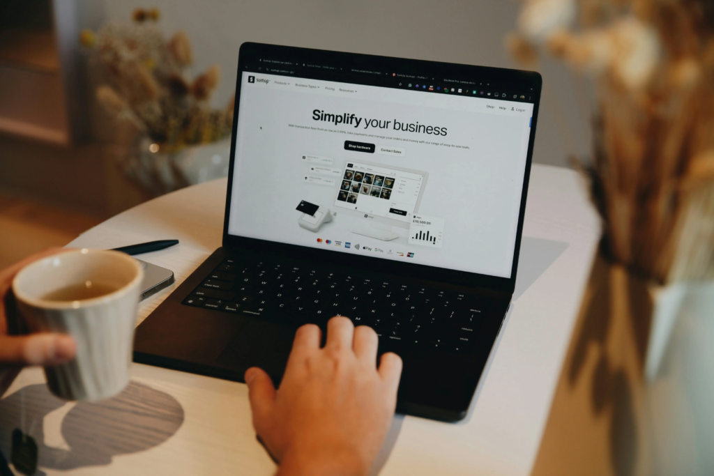 sumup vsyr mbh7q4 unsplash